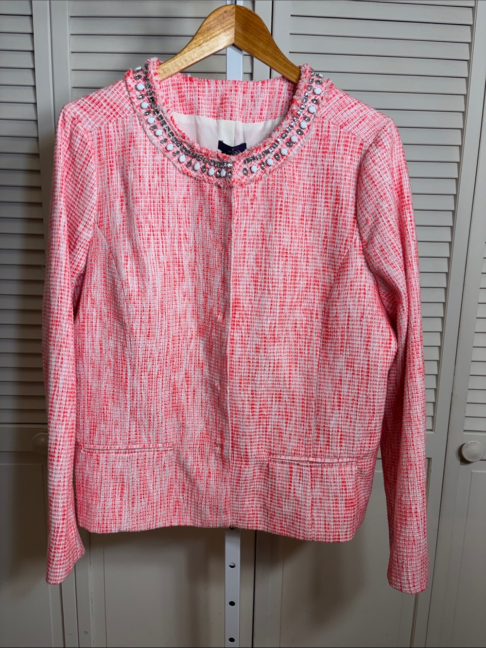 NWT NYDJ Coral and White Tweed Jeweled Neck Tangelo Jacket Large